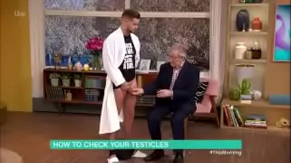 a live testicle examination on #ThisMorning https://nakedguyz.blogspot.com