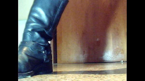 Boot Play